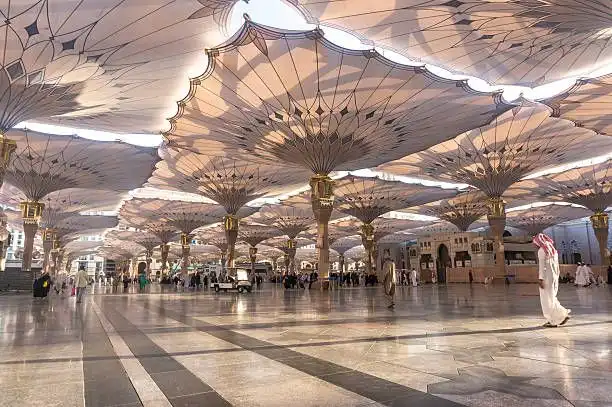 Selain Masjid Nabawi, Inilah Tempat Bersejarah di Kota Madinah yang Wajib Dikunjungi