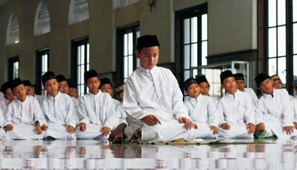 pentingnya khusyuk dalam salat