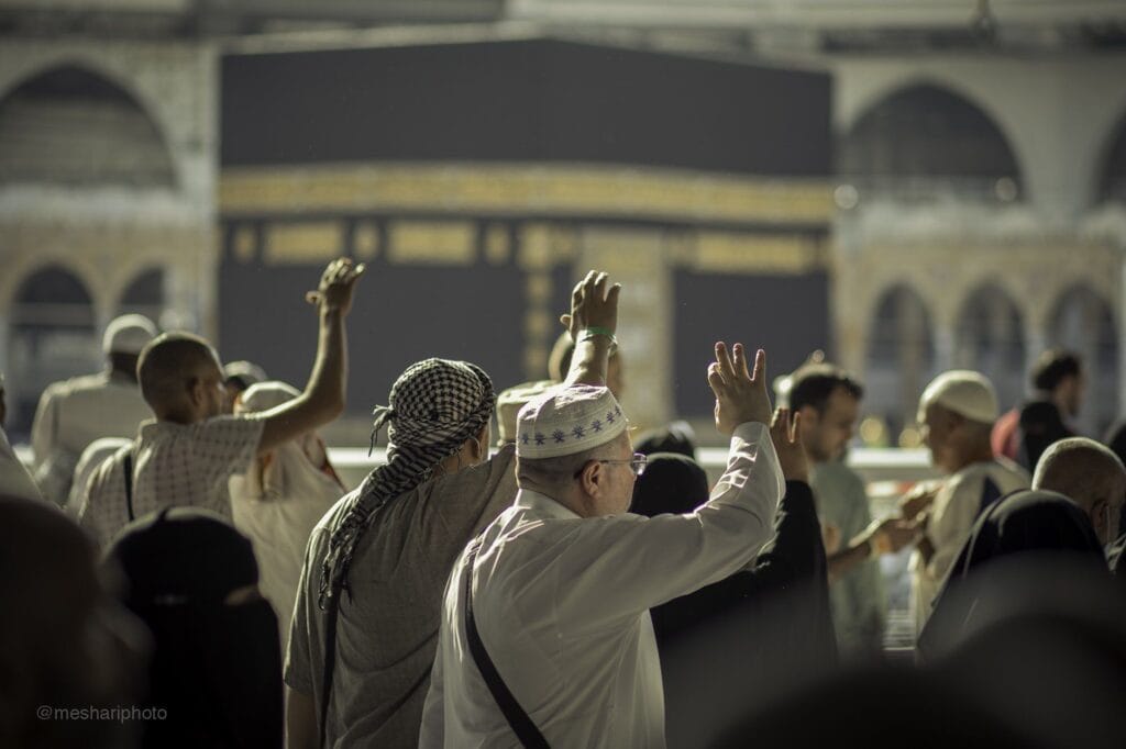 perbedaan rukun haji dan umrah