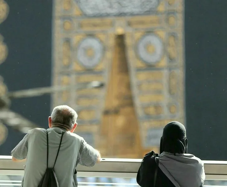 umrah bersama orang tua atau istri dahulu