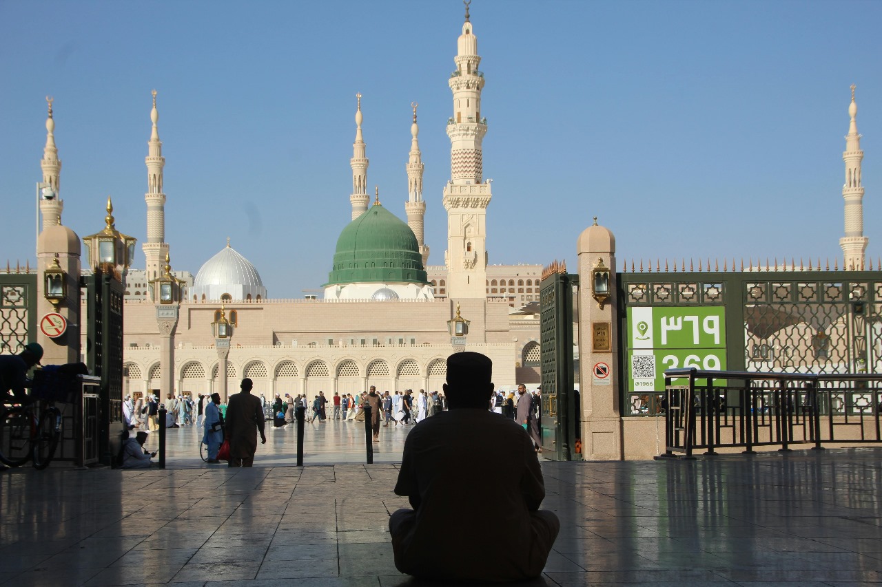 10 Hari di Madinah: Menata Hati Bersama Rasulullah - Hikmah